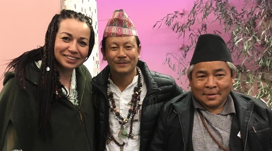 Institut für Ganzheitsmedizin e.V. - Ilham Trojahn & Subin Rai & Dawa Sherpa